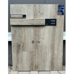 Arteo vízálló laminált padló 8mm XL 54820 Picos tölgy WR 129 cm x 28 cm