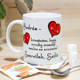 Mosoly bögre