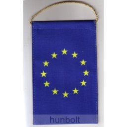 4 szögletű 10x15 cm EU zászló, arany zsinórral