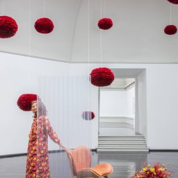 UMAGE Eos mini pendant light feathers red