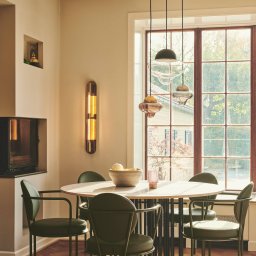 DESIGN BY US LED pendant light Nutty XL, clear / black, Ø 30 cm, glass