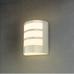 Briloner LED outdoor wall lamp with rechargeable battery 3793014, chrome-coloured,