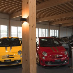 SLV LED wall lamp Logs In, black/white, aluminium, width 10 cm