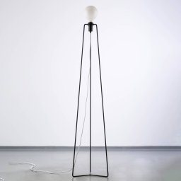 GRUPA Model M3 LED floor lamp black, cable white
