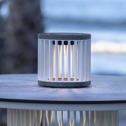 Les Jardins LED solar table lamp Halo, white, aluminium/granite