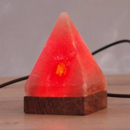 Wagner Life Pyramid small USB table lamp for computer