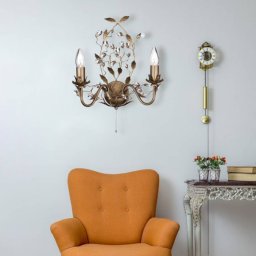 Searchlight Almandite Florentine-style wall light with 2 bulbs