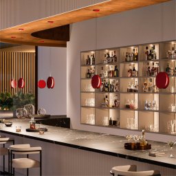 Linea Light LED pendant light Yo-Yo, red, 2,700 K, aluminium, PMMA, dimmable