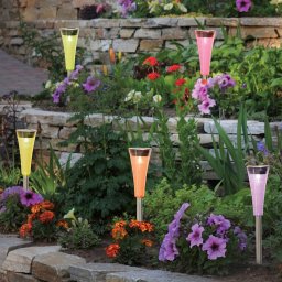 Näve Colorato – 5 colourful LED solar ground spikes