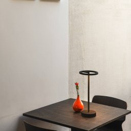 SLV LED rechargeable lamp Vinolina One, black, 2,700 K, height 33 cm