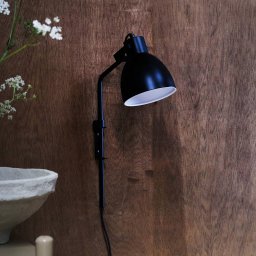 Dyberg Larsen Coast wall light w. plug black