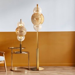 Searchlight Wagon Wheel floor lamp, 6-bulb