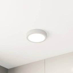 EGLO LED surface-mounted panel Fueva 5 IP20 830 white Ø16cm