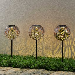 Lindby Vilani LED solar lamp in a set of 3