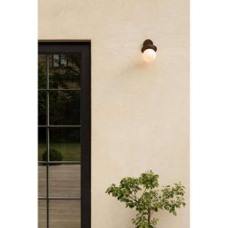 Nuura Aps Nuura Liila outdoor wall light, width 16 cm, bronze/opal