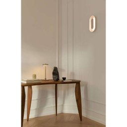 Nuura Aps Nuura LED wall lamp Sasi, height 29 cm, brass-coloured, metal