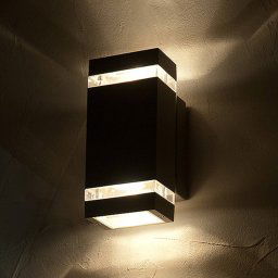 LUTEC LED outdoor wall light Focus angular 2-bulb.