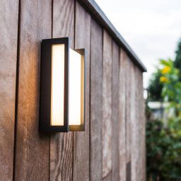 LUTEC Linear Qubo LED outdoor wall lamp