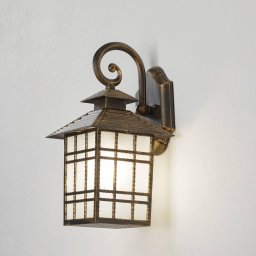 ORION Traditional Ilke outdoor wall light as a lantern