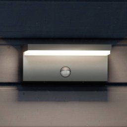 Philips LED outdoor wall lamp Bustan Sensor 2,700 K