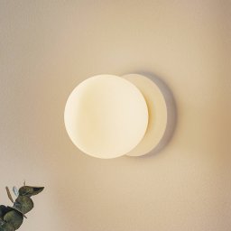 EMIBIG LIGHTING Minerva K1 wall light, white, Ø 15 cm, glass/metal