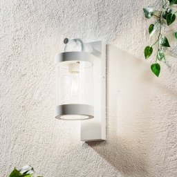 Trio Lighting Sambesi outdoor wall lamp, twilight sensor, white