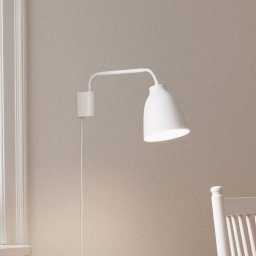 FRITZ HANSEN Caravaggio wall lamp, white