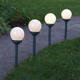 STAR TRADING Globus LED solar pillar light in a set of 4