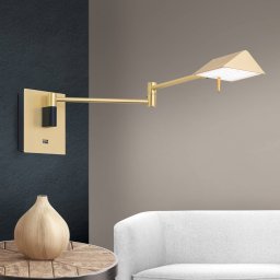 ORION Boston LED wall light with a USB port, brass