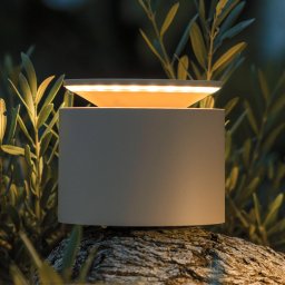 Zafferano Push-up rechargeable table lamp IP54 sand