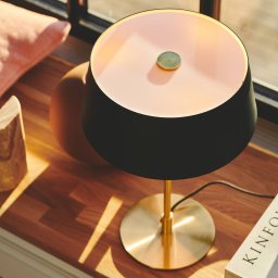 Nordlux Clasi table lamp in black/gold with diffusers