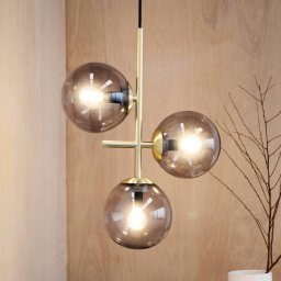 Dyberg Larsen Como pendant light, 3-bulb, brass