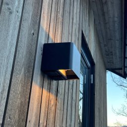 The Light Group SLC Shadow LED outdoor wall lamp up/down