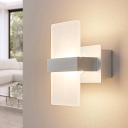 Lindby Yorick LED wall light, 18 cm, aluminium/white with switch