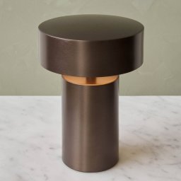 Audo Copenhagen Audo Column rechargeable table lamp, IP44, bronze