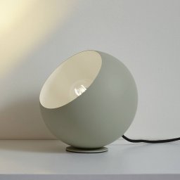 Lindby Solomia table lamp, green, iron, Ø 20 cm