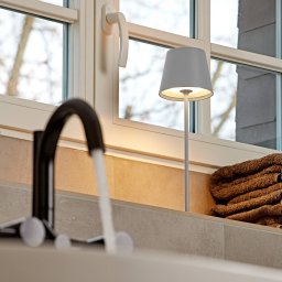 Sigor Nuindie LED battery-powered table lamp, USB-C, grey, IP54, dimmable