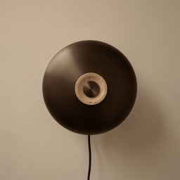 Audo Copenhagen Audo TR Reverse LED wall light, plug, sand/bronze