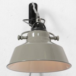 Steinhauer Nové wall light with a plug, green