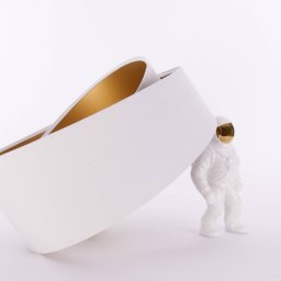 Maco Design Chloe lampshade, Ø 50 cm, white exterior, gold interior