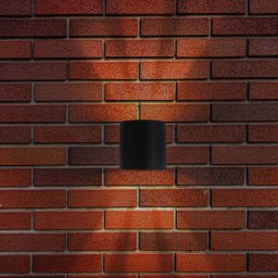 Näve LED outdoor wall lamp ALECTO, black, height 10 cm, IP54 up/down