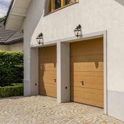 Searchlight New Orleans outdoor wall light, lantern downwards