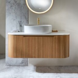 HudsonReed Mobile Bagno Curvo Sospeso da 1200mm in Rovere con Scanalature e Lavabo da Appoggio Ovale - Chalton