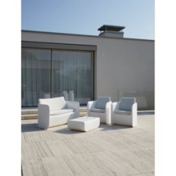Poltrona da giardino Nova dal design lineare e semplice in poleasy MyYour Design