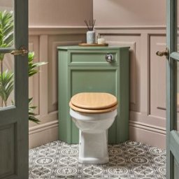HudsonReed Mobile WC Angolare in Verde Pastello con Sanitario a Filo Muro Richmond/ Pulsante di Scarico Cromato e Sedile Soft-Close Effetto Rovere - Thornton
