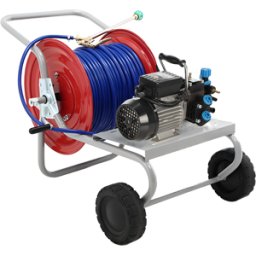 AgriEuro TOP-LINE Kit motopompa elettrica da irrorazione con carrello - Bertolini Pumps STRIP DE71