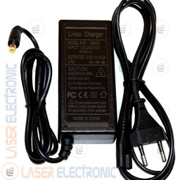 Caricabatteria per Batteria a Litio Charger Li-ion 12.6V 4.0AH