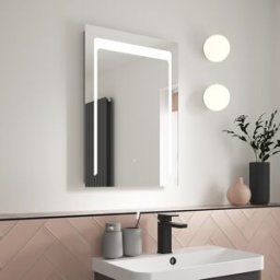 Specchio con Illuminazione a LED 20W e Antiappannamento - 500mm x 700mm