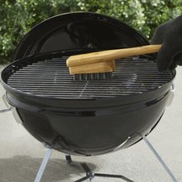 Weber Spazzola con manico in bambù per barbecue