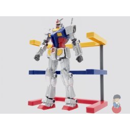 Gundam - RX-78F00 - BANDAI PVC Model Kit Figure